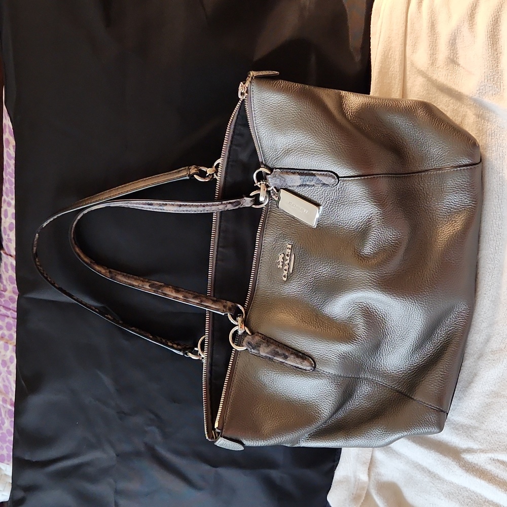 Coach Leather Grey with Snakeskin Straps Tote bag EUC